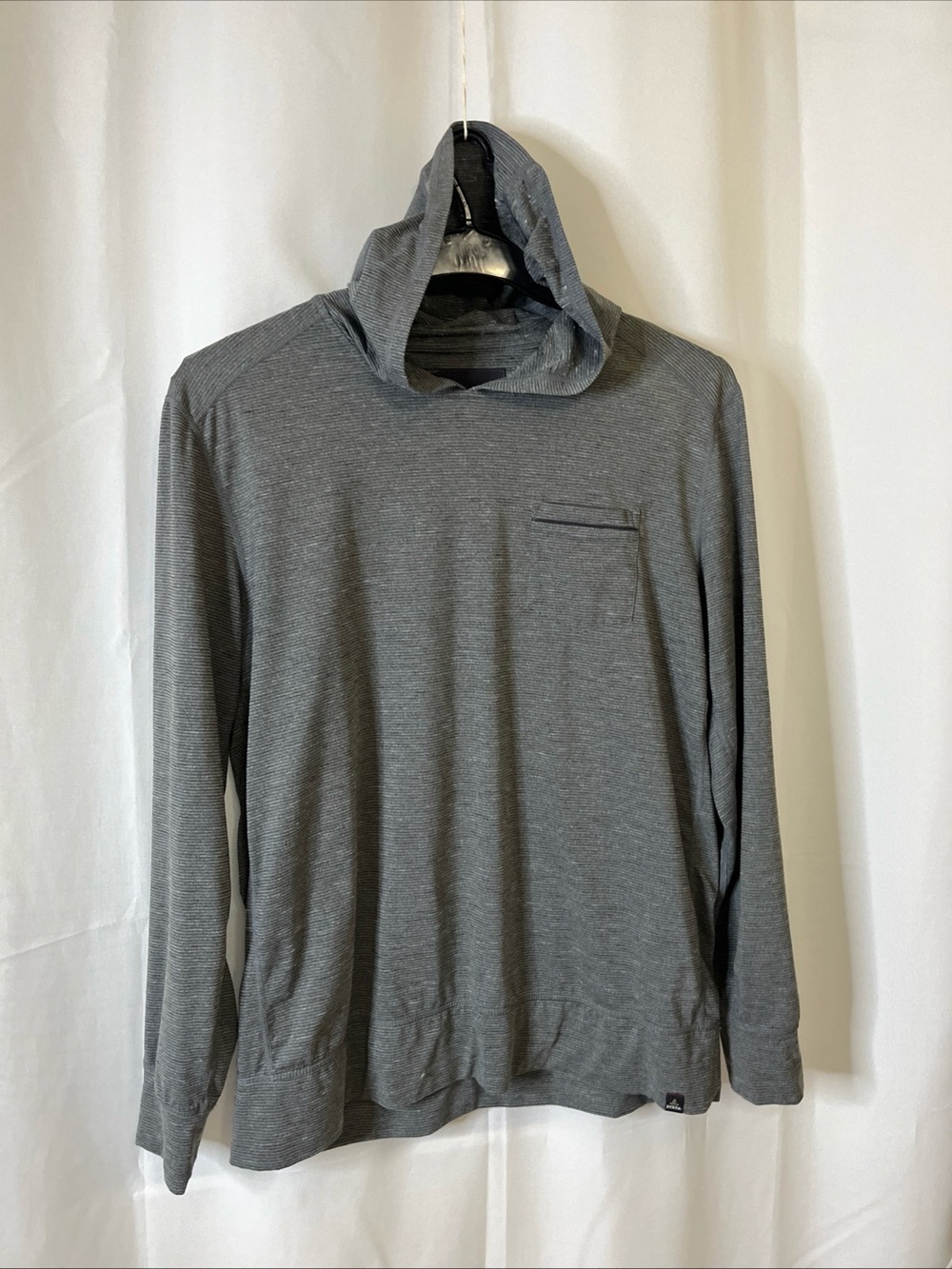 Prana Mens Charcoal Pacer Pullover XL Long Sleeve Gray Hood Shirt Top